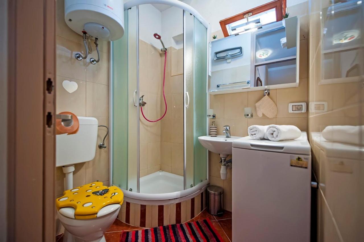Apartman Bellana Apartamento Rovinj Exterior foto